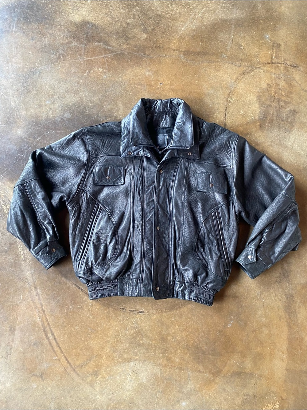 VTG Oscar Leopold Classic Boxy Black Textured Leather Bomber Jacket Canada
